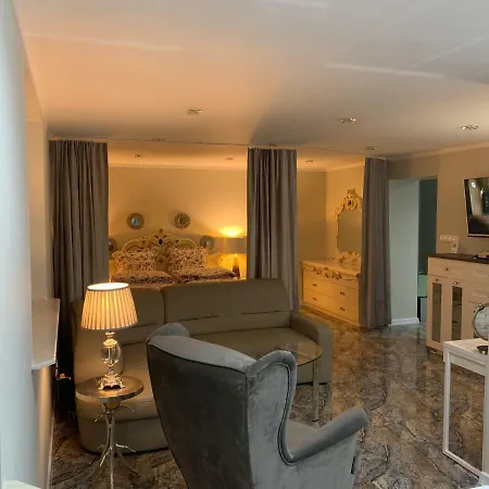Apartament W Sosnowym Zakatku 公寓 *